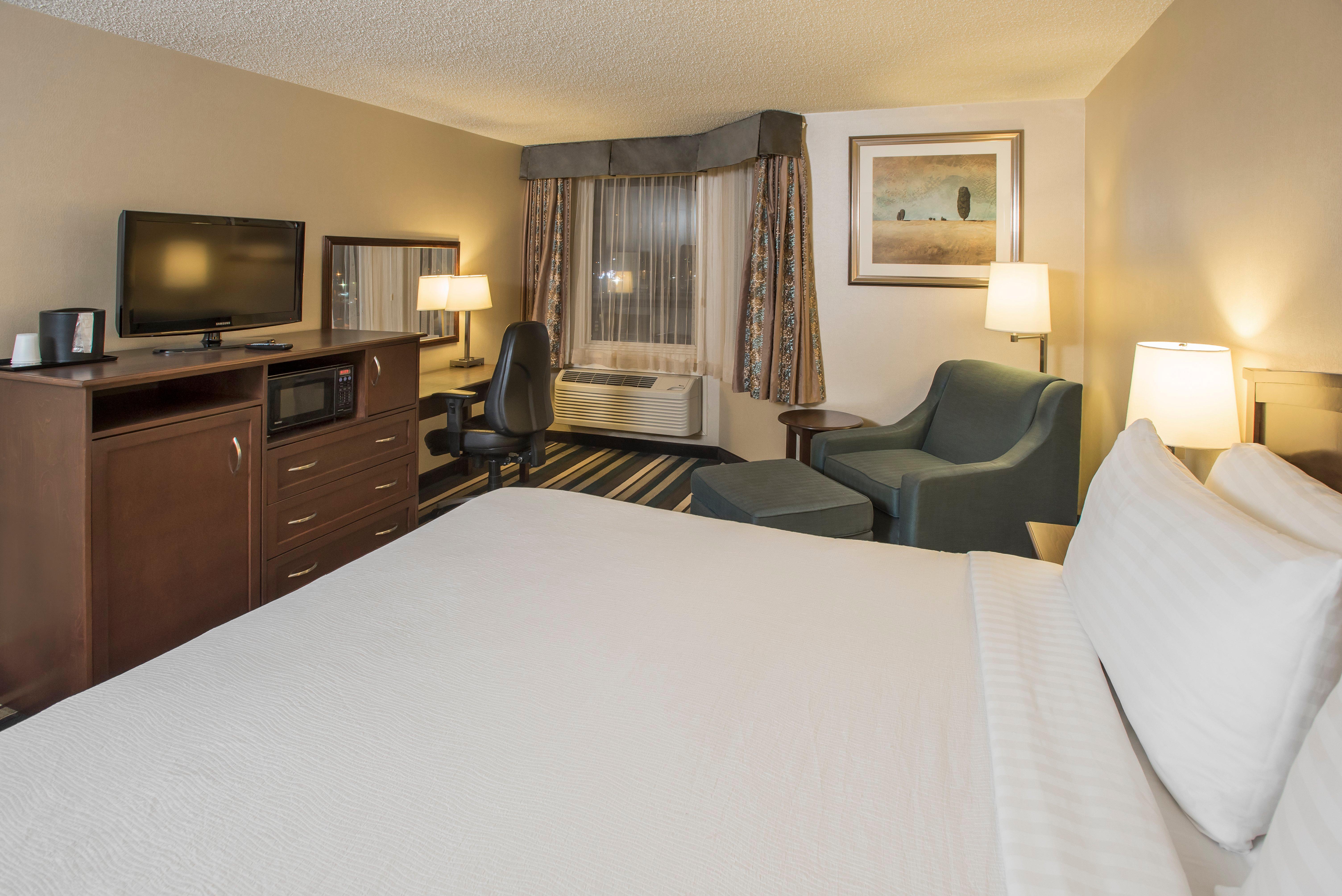 Holiday Inn Conference Centre Edmonton South By Ihg Екстер'єр фото