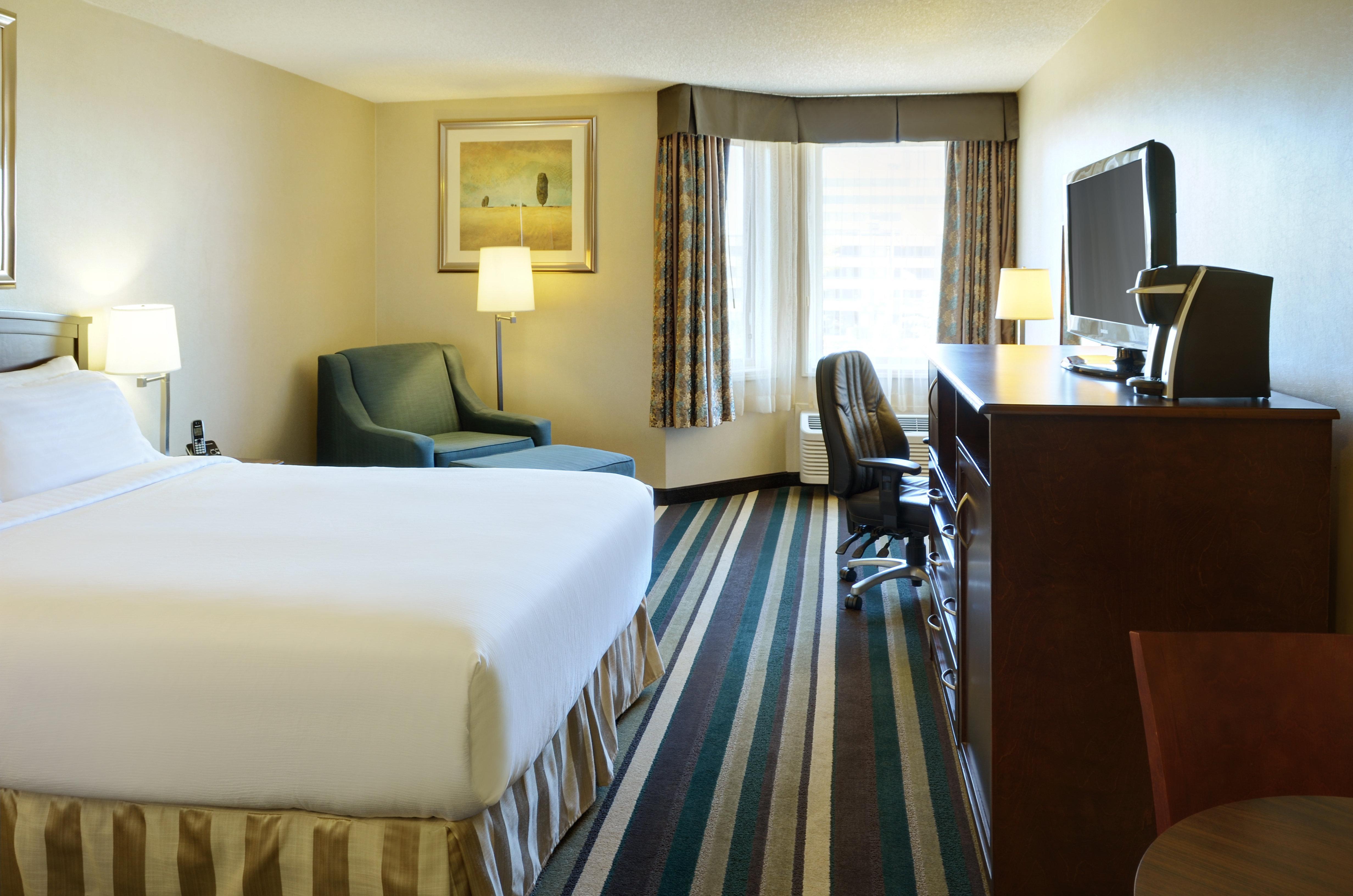 Holiday Inn Conference Centre Edmonton South By Ihg Екстер'єр фото