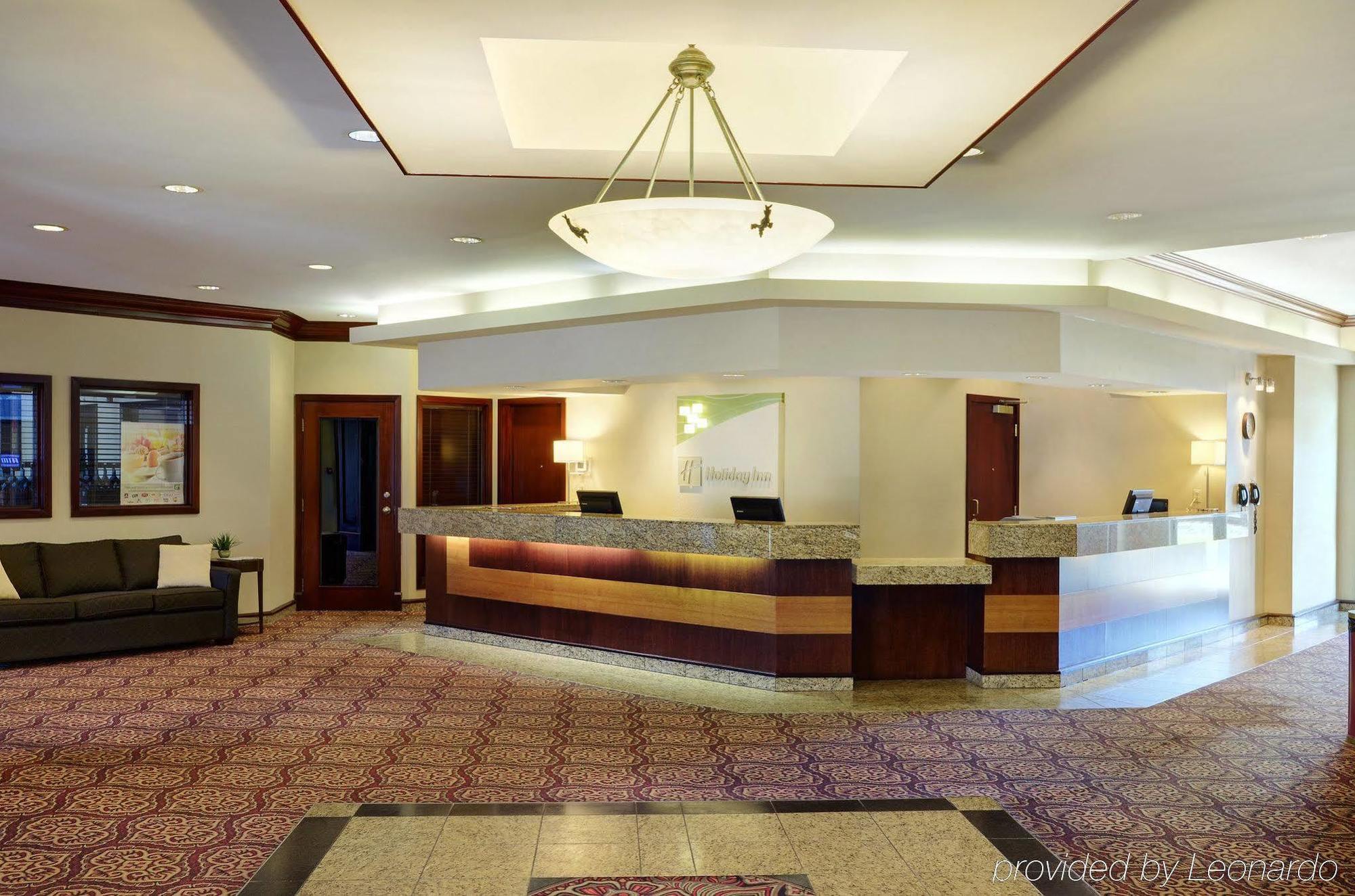 Holiday Inn Conference Centre Edmonton South By Ihg Екстер'єр фото