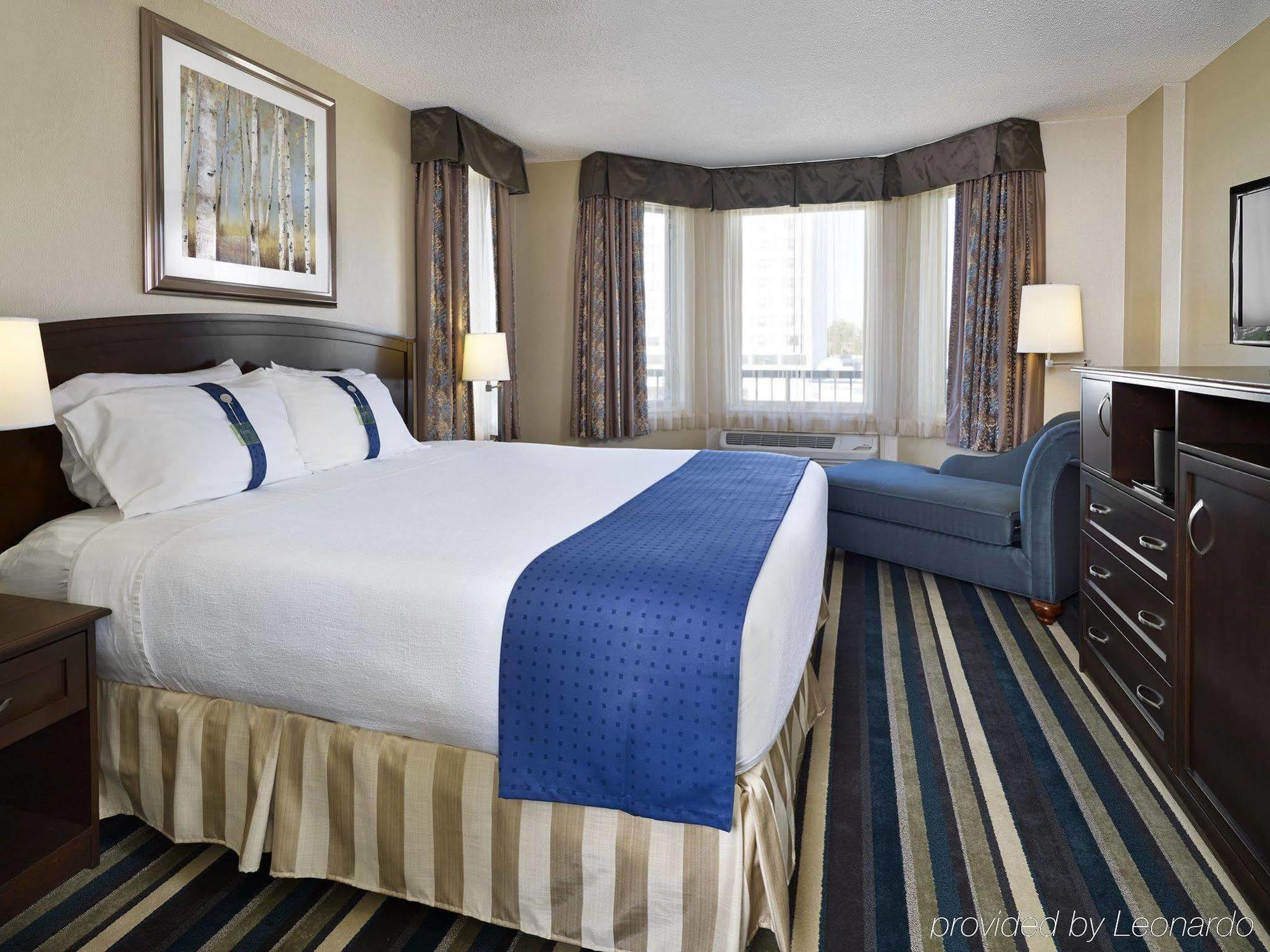 Holiday Inn Conference Centre Edmonton South By Ihg Екстер'єр фото