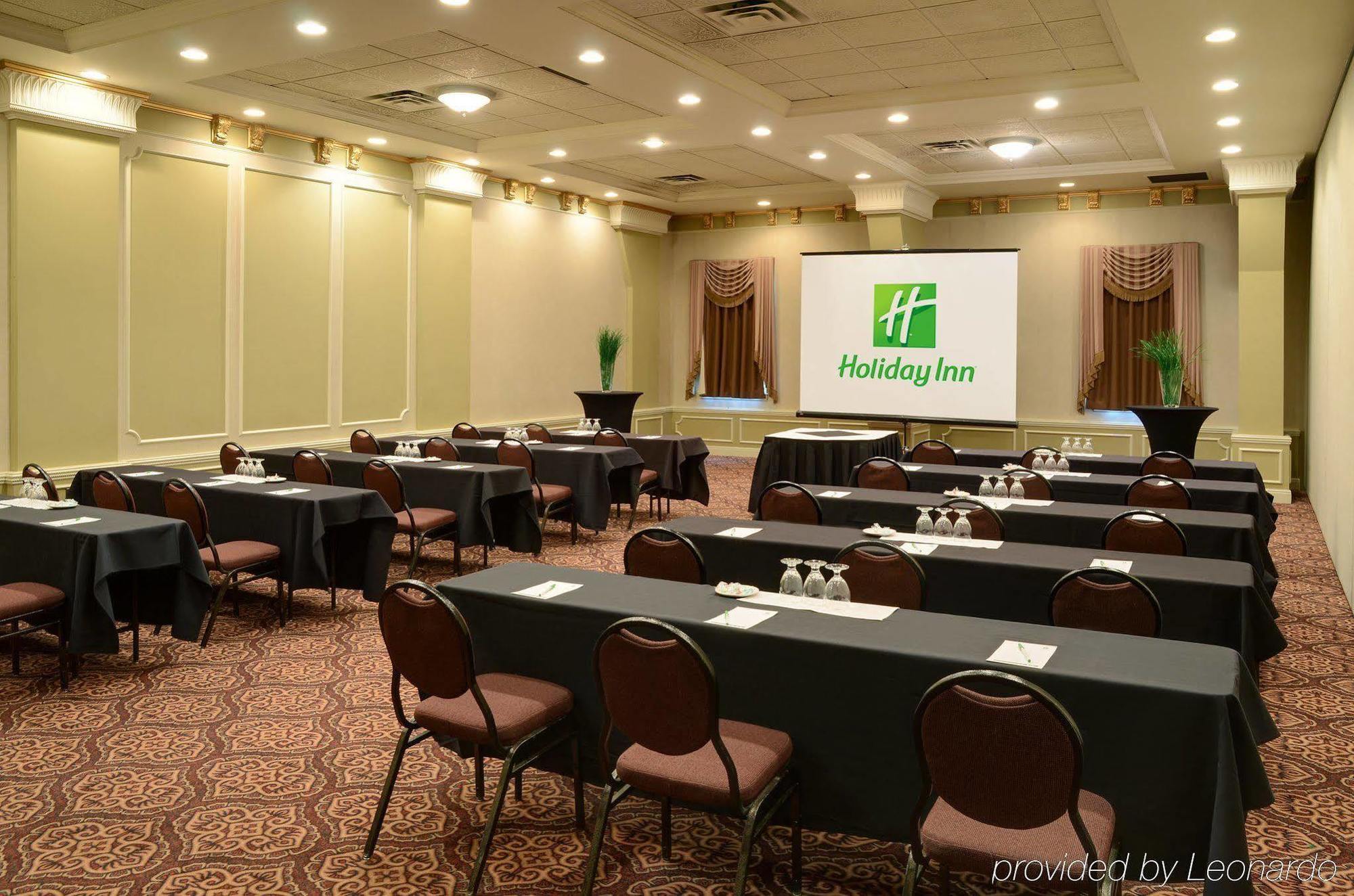 Holiday Inn Conference Centre Edmonton South By Ihg Екстер'єр фото